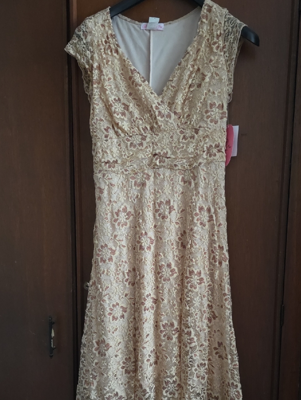 Volume One Elegant Cream Lace Floral A-Line Dress NWT Sz M